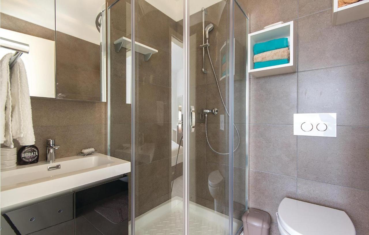 Lovely Apartment In Medulin With Kitchen Zewnętrze zdjęcie