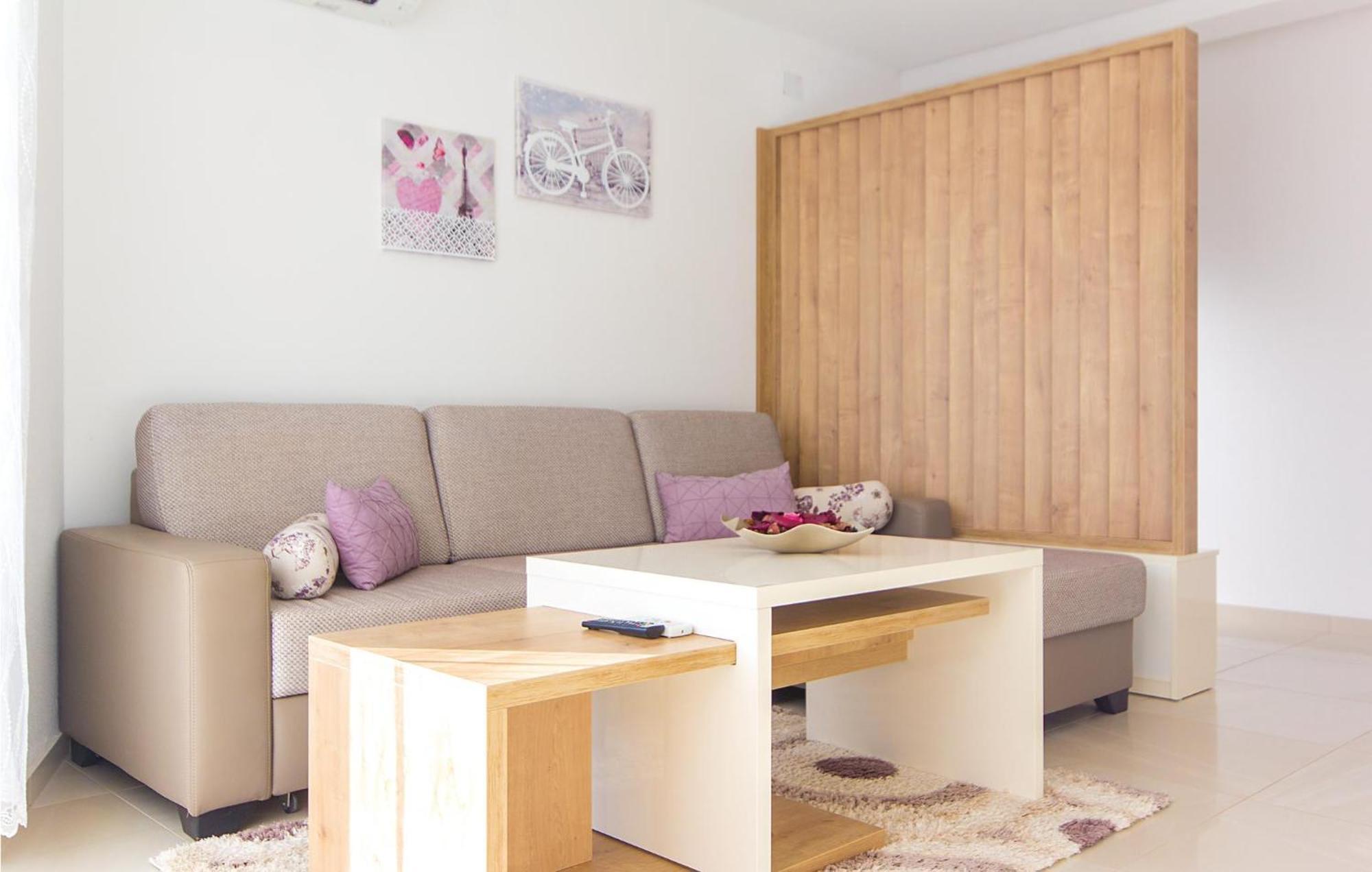 Lovely Apartment In Medulin With Kitchen Zewnętrze zdjęcie